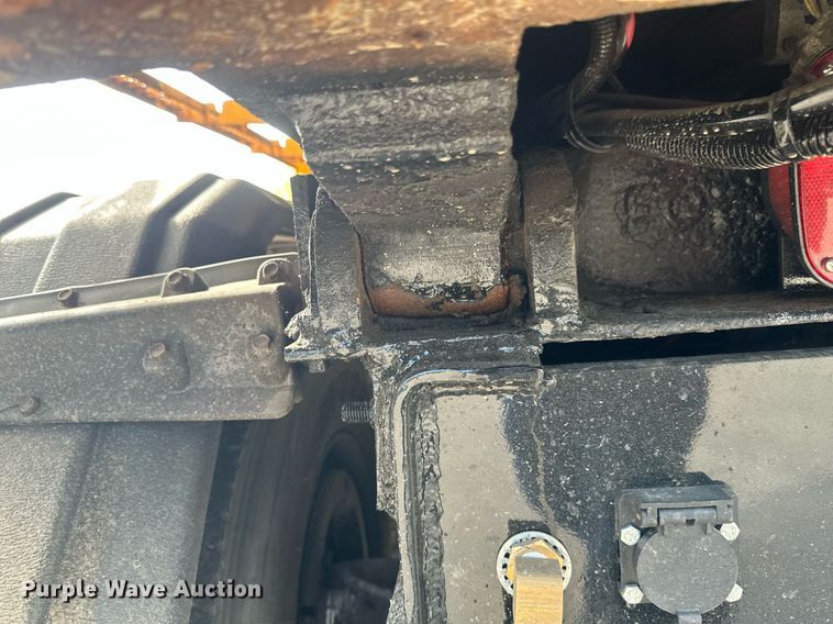 image for item EB2519 2004 Sterling LT9500 dump truck