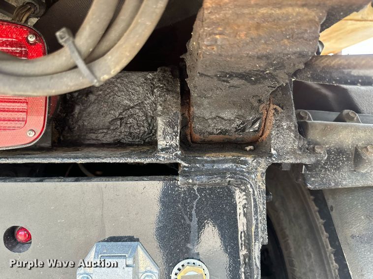 image for item EB2519 2004 Sterling LT9500 dump truck