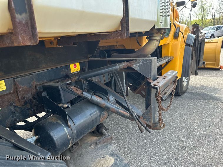 image for item EB2519 2004 Sterling LT9500 dump truck