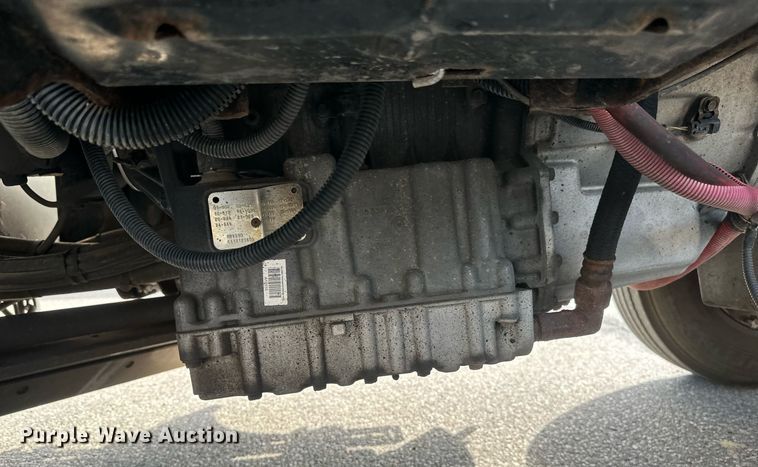 image for item EB2519 2004 Sterling LT9500 dump truck