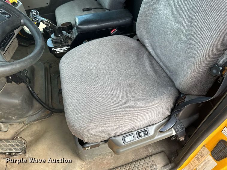 image for item EB2519 2004 Sterling LT9500 dump truck