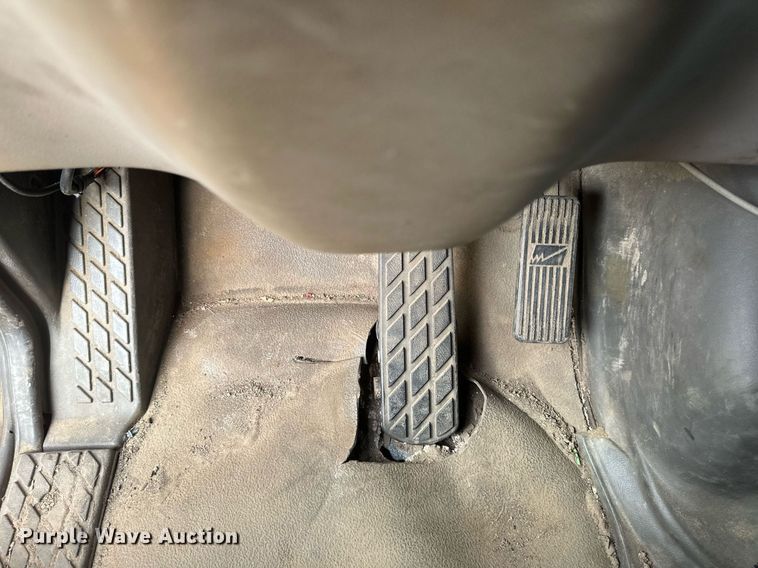 image for item EB2519 2004 Sterling LT9500 dump truck