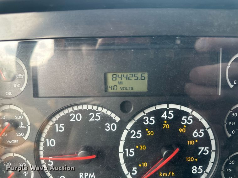 image for item EB2519 2004 Sterling LT9500 dump truck