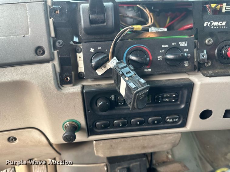 image for item EB2519 2004 Sterling LT9500 dump truck