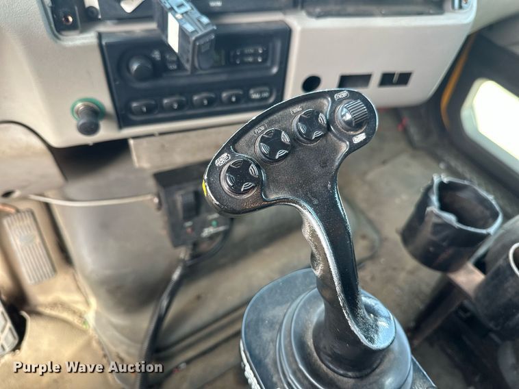 image for item EB2519 2004 Sterling LT9500 dump truck