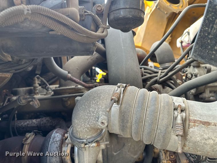 image for item EB2519 2004 Sterling LT9500 dump truck