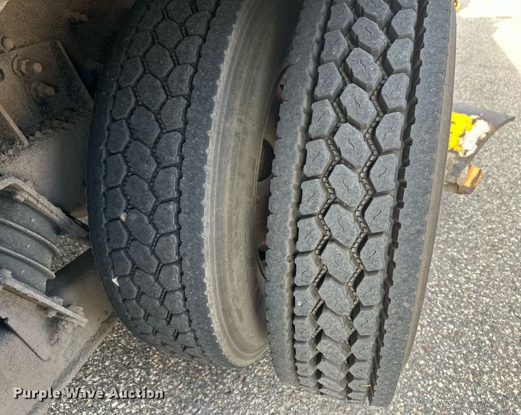 image for item EB2519 2004 Sterling LT9500 dump truck