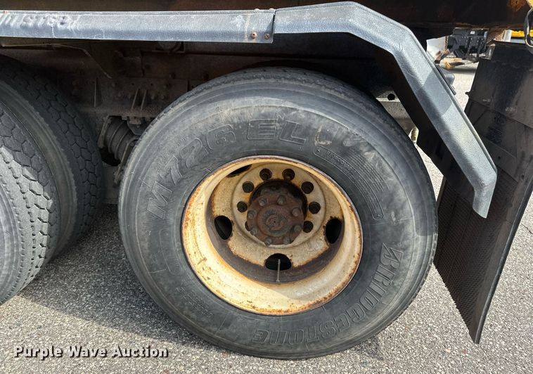 image for item EB2519 2004 Sterling LT9500 dump truck