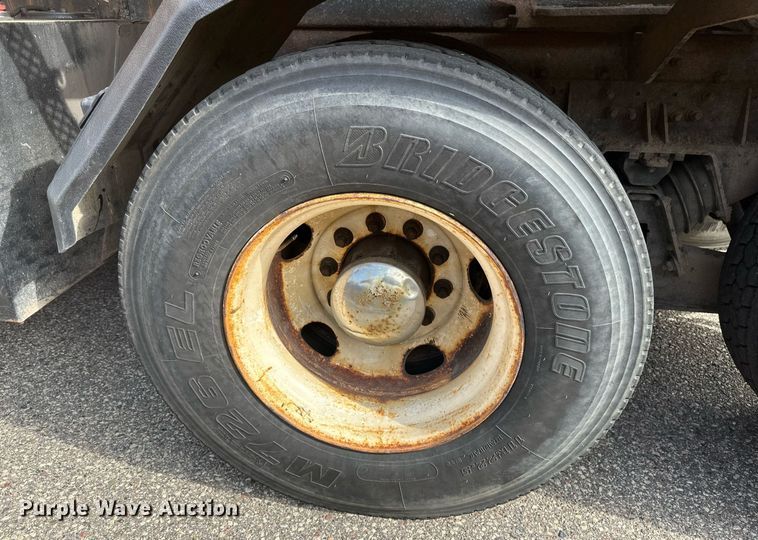 image for item EB2519 2004 Sterling LT9500 dump truck