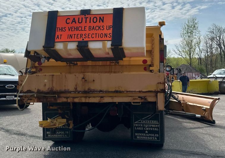 image for item EB2521 1998 Ford L8501 dump truck