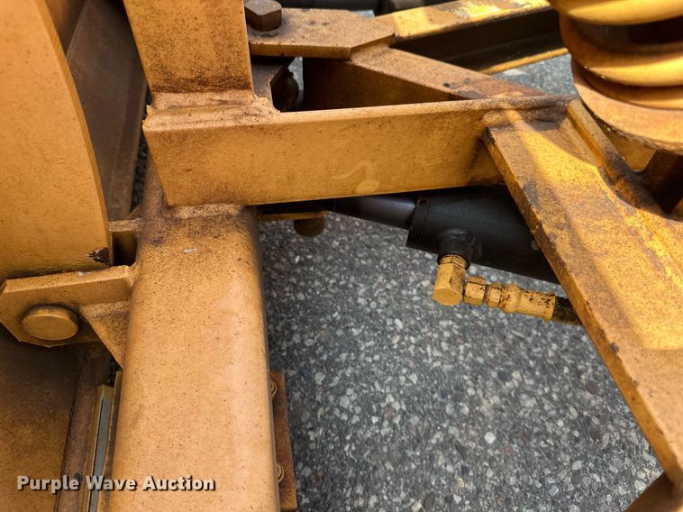 image for item EB2521 1998 Ford L8501 dump truck