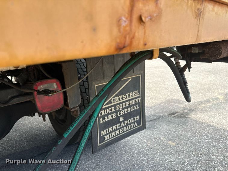 image for item EB2521 1998 Ford L8501 dump truck