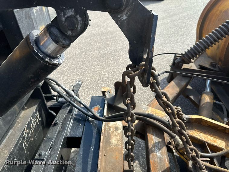 image for item EB2522 2000 Sterling L9511 dump truck