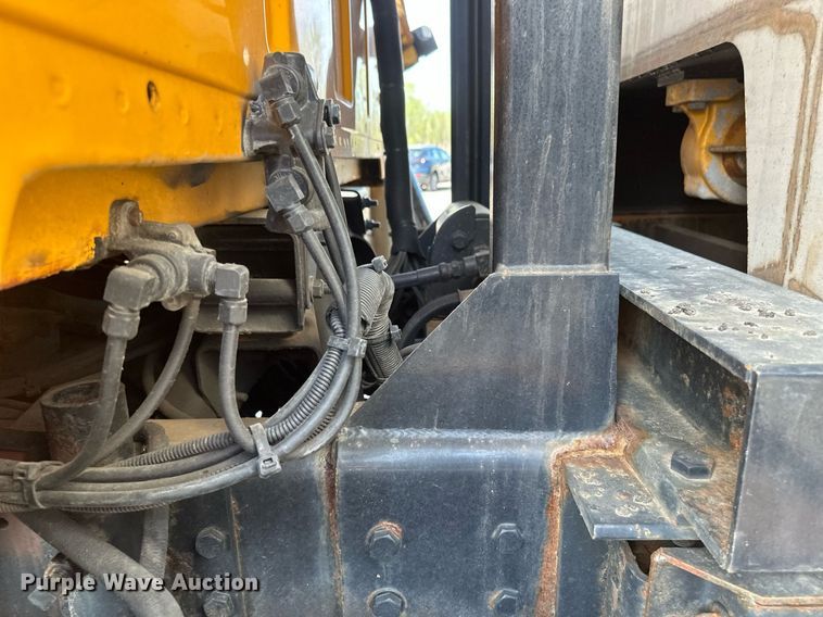 image for item EB2522 2000 Sterling L9511 dump truck