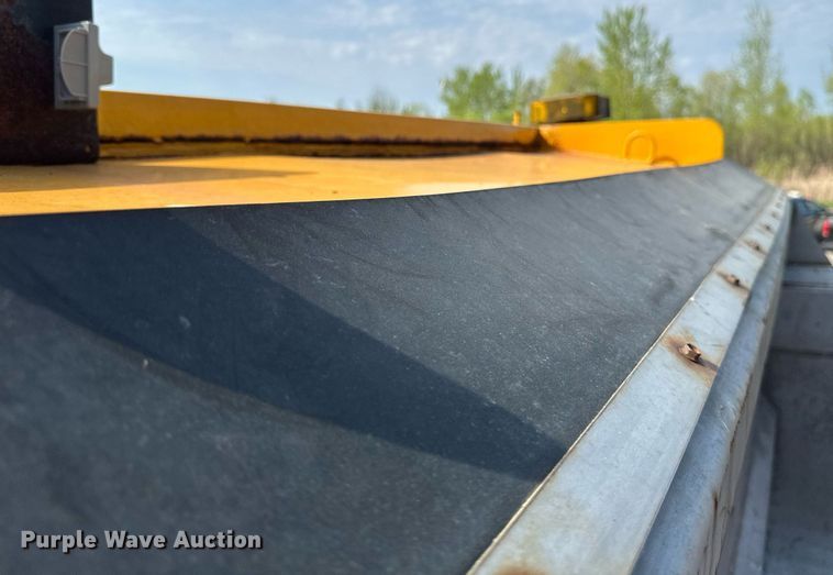 image for item EB2522 2000 Sterling L9511 dump truck