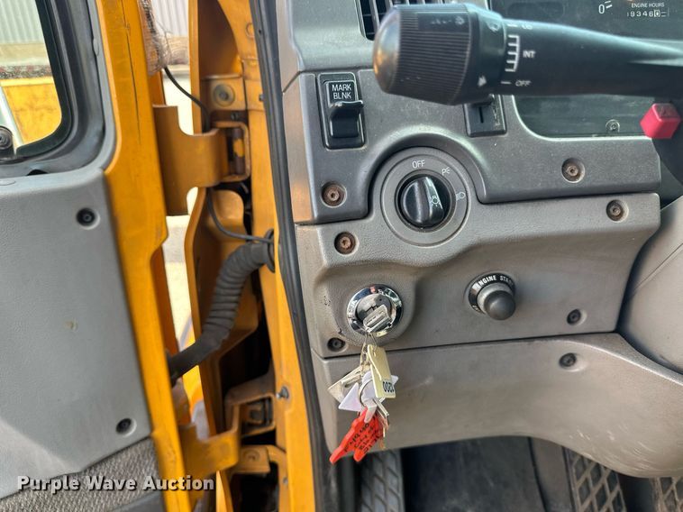 image for item EB2522 2000 Sterling L9511 dump truck