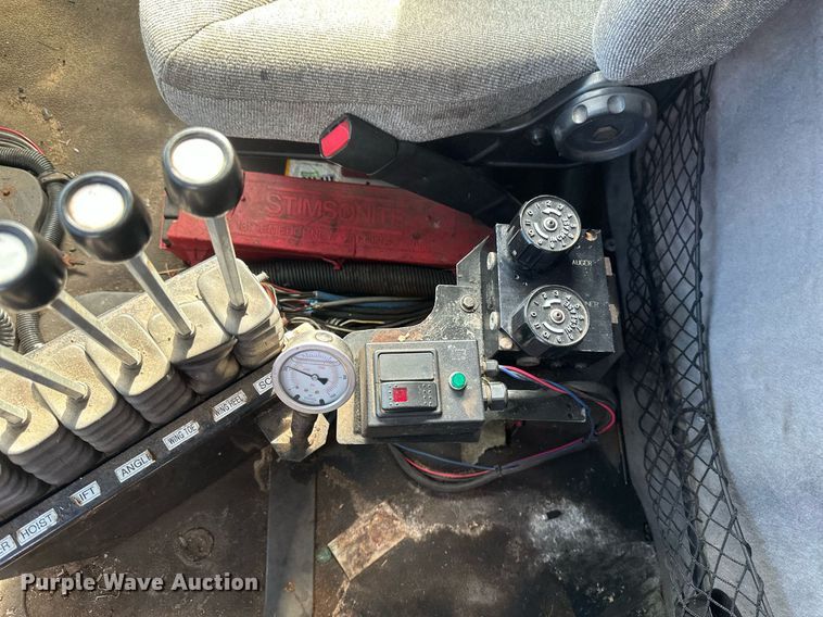 image for item EB2522 2000 Sterling L9511 dump truck