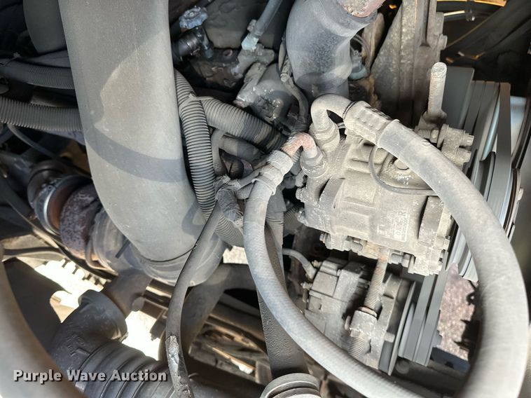 image for item EB2522 2000 Sterling L9511 dump truck