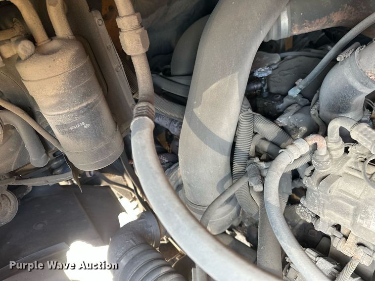 image for item EB2522 2000 Sterling L9511 dump truck