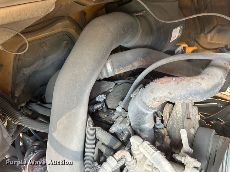 image for item EB2522 2000 Sterling L9511 dump truck