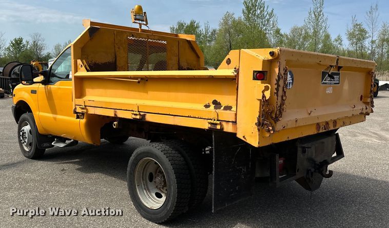 image for item EB2523 1999 Ford F450 Super Duty XL dump truck