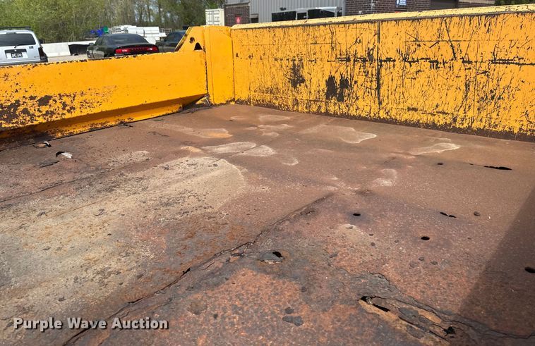 image for item EB2523 1999 Ford F450 Super Duty XL dump truck