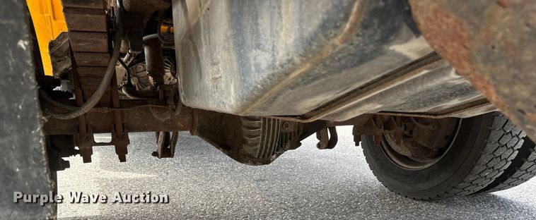 image for item EB2523 1999 Ford F450 Super Duty XL dump truck