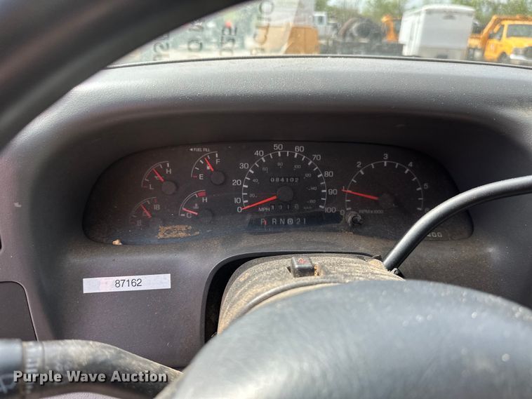 image for item EB2523 1999 Ford F450 Super Duty XL dump truck