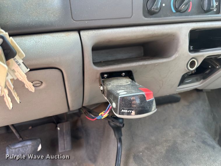 image for item EB2523 1999 Ford F450 Super Duty XL dump truck