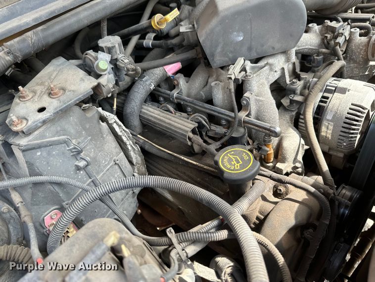 image for item EB2523 1999 Ford F450 Super Duty XL dump truck