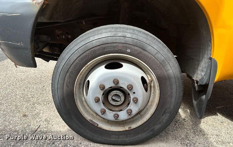 image for item EB2523 1999 Ford F450 Super Duty XL dump truck