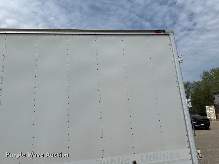 image for item EB2526 2001 Ford  E350 Super Duty delivery truck