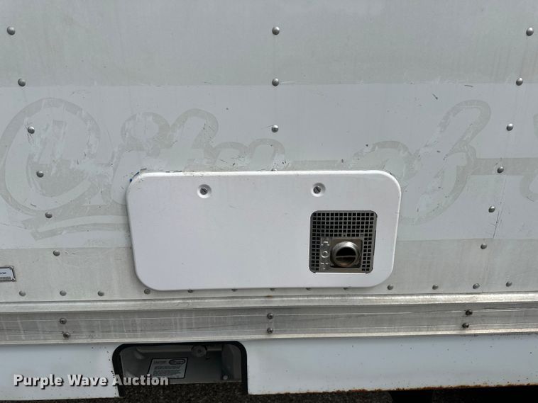 image for item EB2526 2001 Ford  E350 Super Duty delivery truck