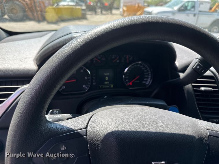 image for item EB2528 2015 Chevrolet Tahoe Police SUV