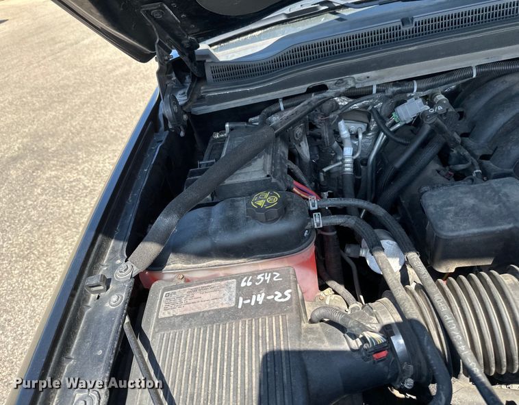 image for item EB2528 2015 Chevrolet Tahoe Police SUV