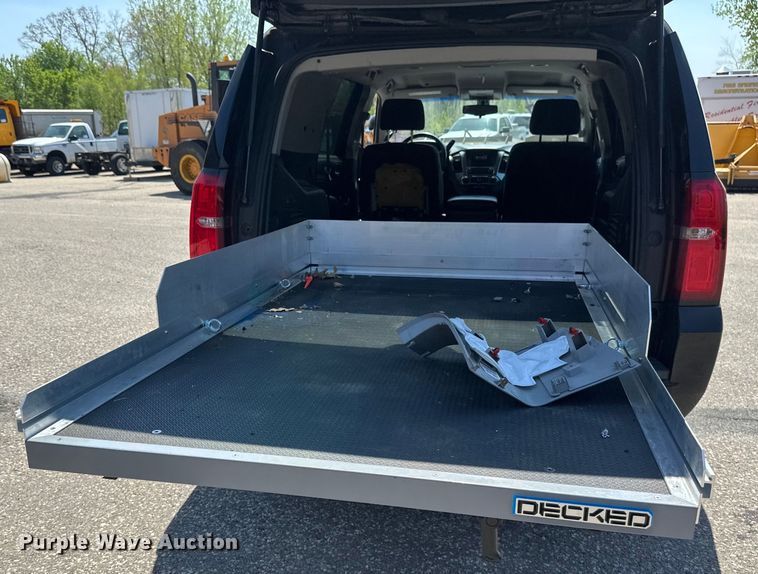 image for item EB2530 2015 Chevrolet Tahoe Police SUV