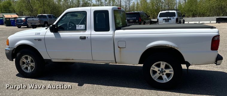 image for item EB2532 2005 Ford Ranger XLT SuperCab pickup truck