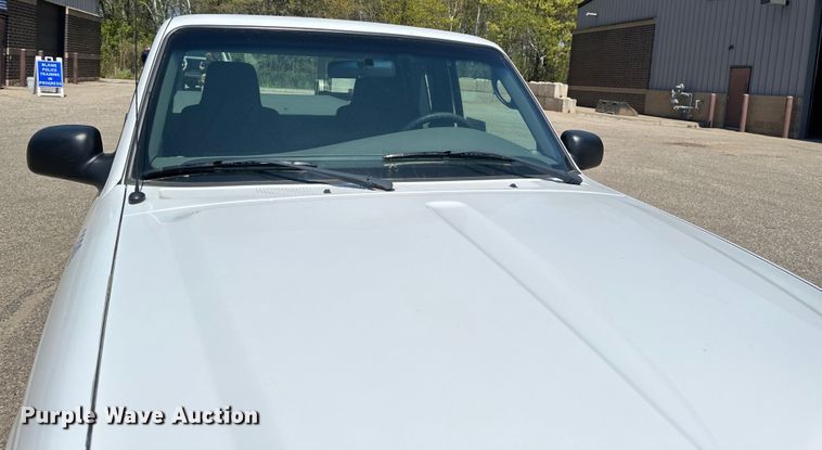 image for item EB2532 2005 Ford Ranger XLT SuperCab pickup truck