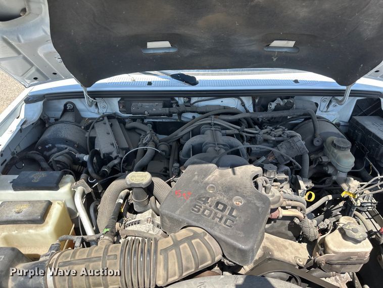 image for item EB2532 2005 Ford Ranger XLT SuperCab pickup truck
