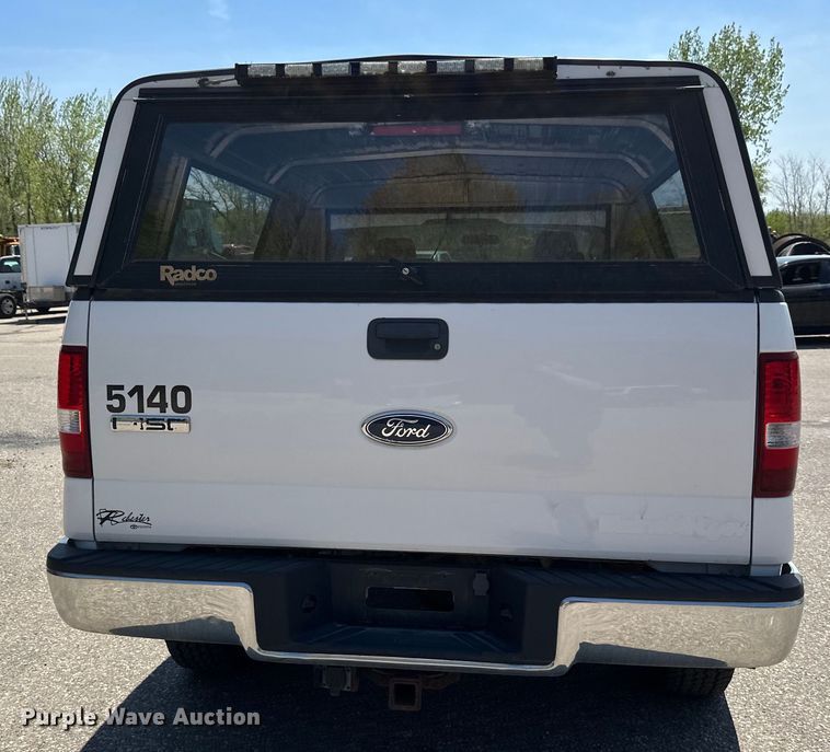 image for item EB2533 2005 Ford F150 XLT SuperCab pickup truck