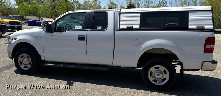 image for item EB2533 2005 Ford F150 XLT SuperCab pickup truck