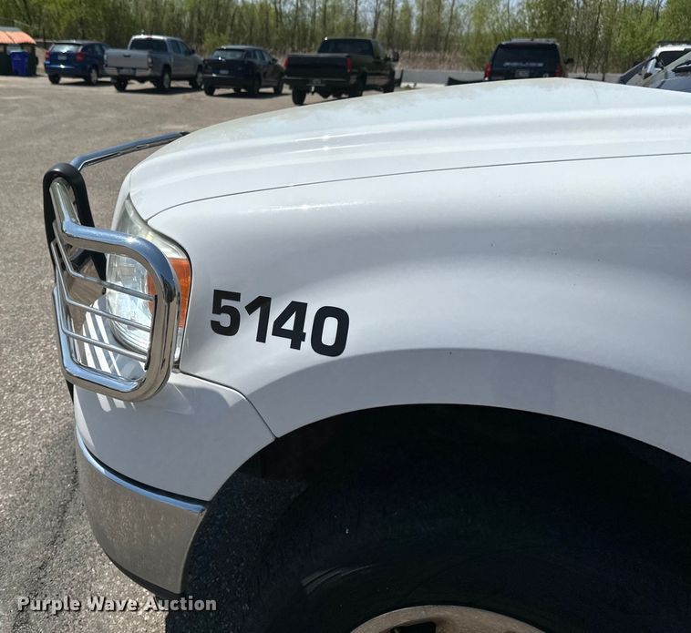 image for item EB2533 2005 Ford F150 XLT SuperCab pickup truck