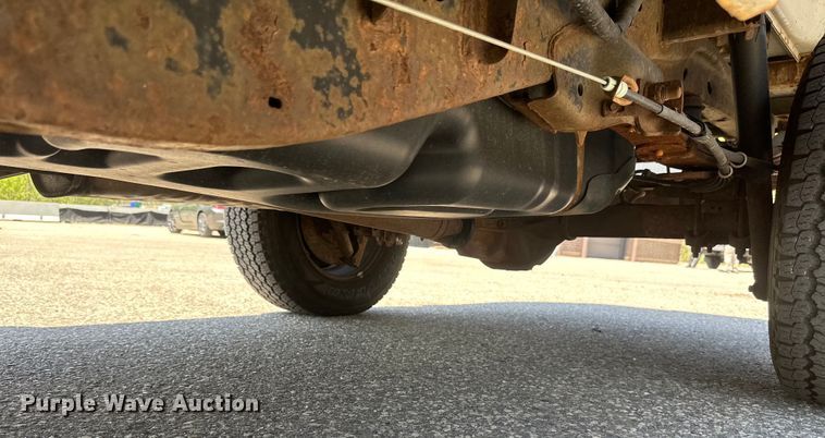 image for item EB2533 2005 Ford F150 XLT SuperCab pickup truck