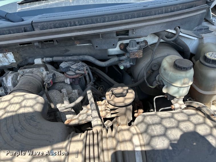 image for item EB2533 2005 Ford F150 XLT SuperCab pickup truck