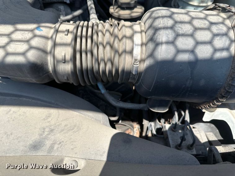 image for item EB2533 2005 Ford F150 XLT SuperCab pickup truck