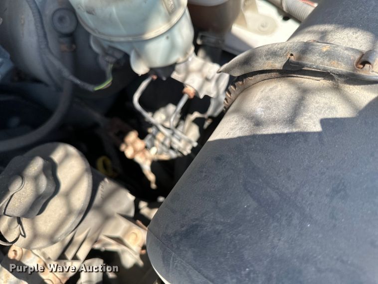 image for item EB2533 2005 Ford F150 XLT SuperCab pickup truck