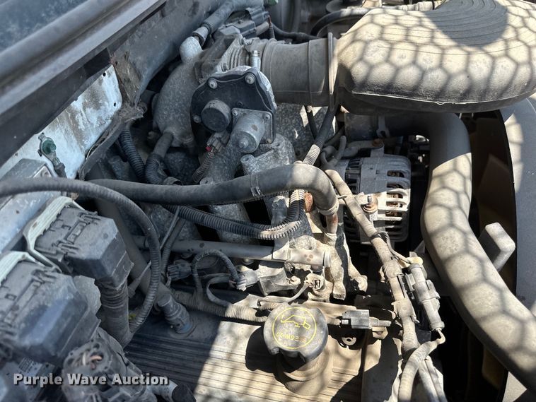 image for item EB2533 2005 Ford F150 XLT SuperCab pickup truck