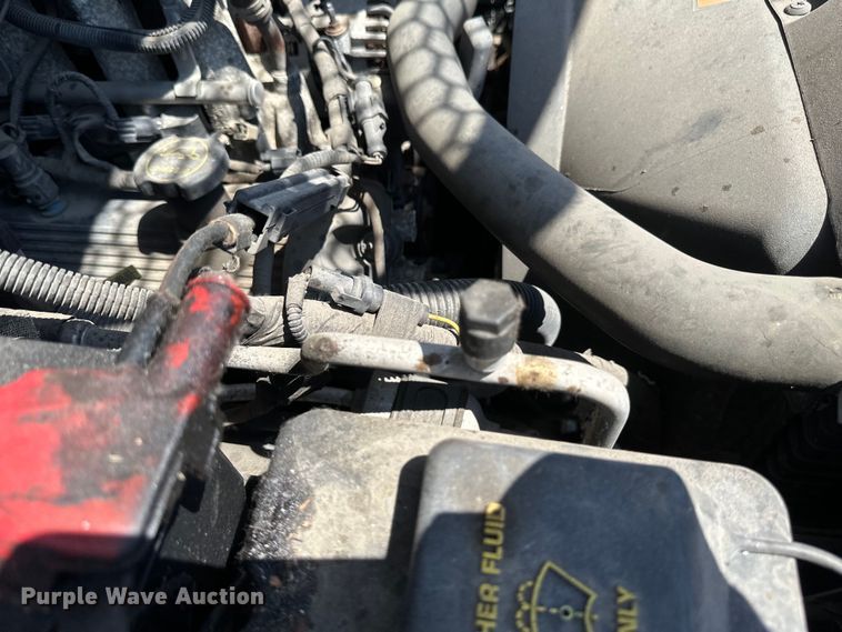 image for item EB2533 2005 Ford F150 XLT SuperCab pickup truck