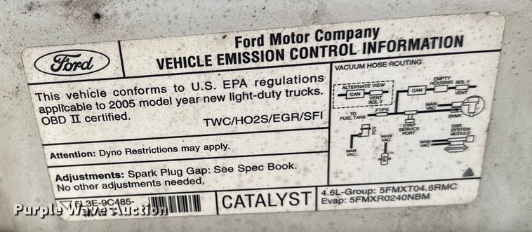 image for item EB2533 2005 Ford F150 XLT SuperCab pickup truck