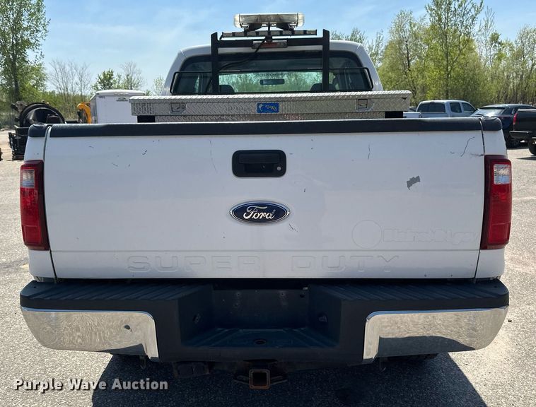 image for item EB2535 2008 Ford F350 Super Duty XLT SuperCab pickup truck